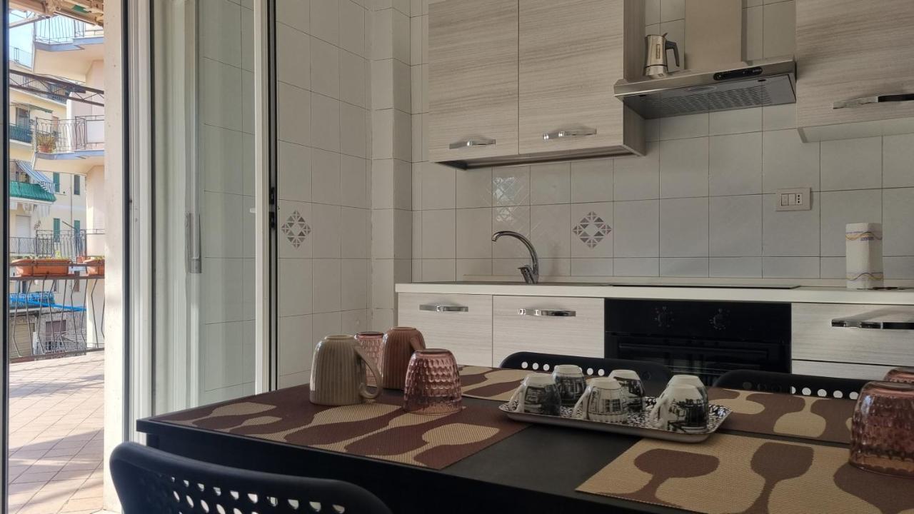 La Casa Di Rosellina - Flat In Bagnoli - My Place Неаполь Экстерьер фото